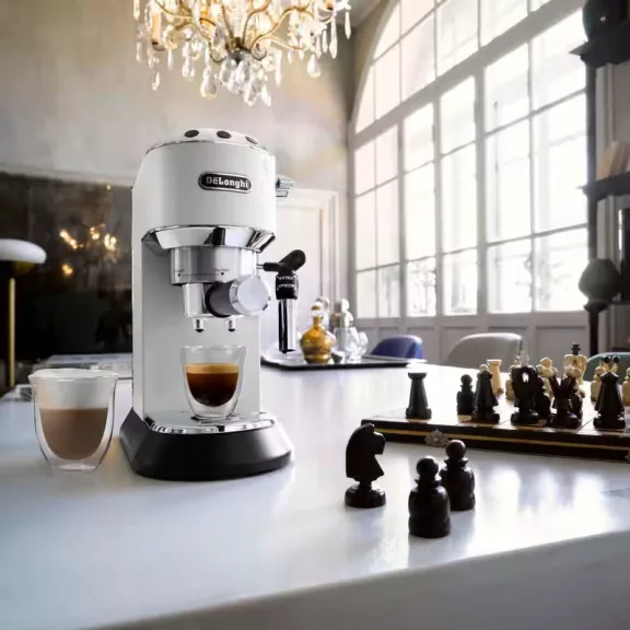 DeLonghi EC 685.W Dedica White Espresso Coffee Machine